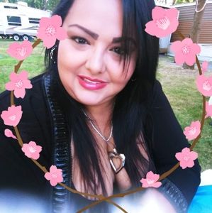 Meet your Posher, Maura ivette